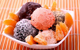 dessert-delicious-sweet-ice-cream-strawberry-chocolate