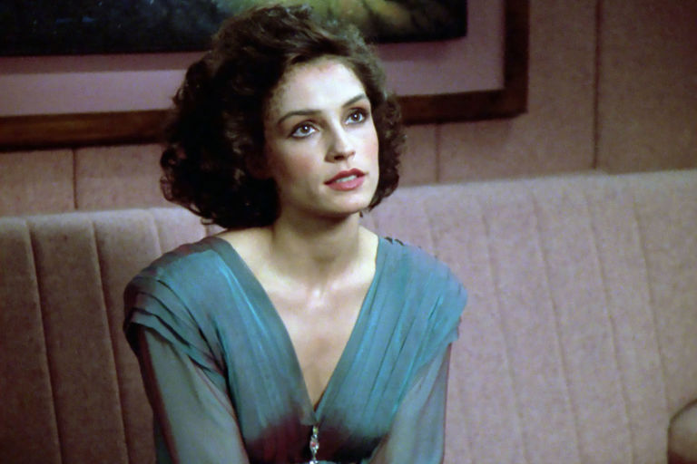 Doux Reviews: Star Trek The Next 