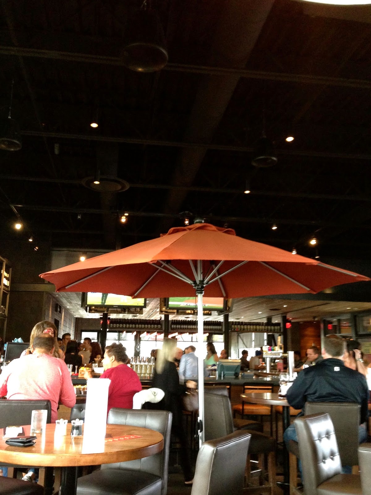 Earls Summer Patio Party