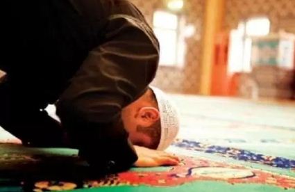 Niat Shalat Sunah Awwabin dan Tata Cara Mengerjakannya - Doa Harian Islami