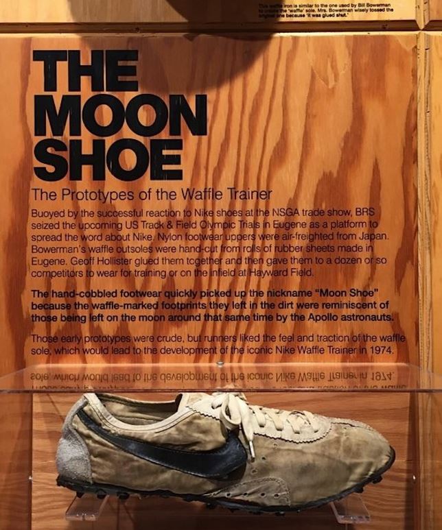 nike waffle racing flat moon shoe 1972