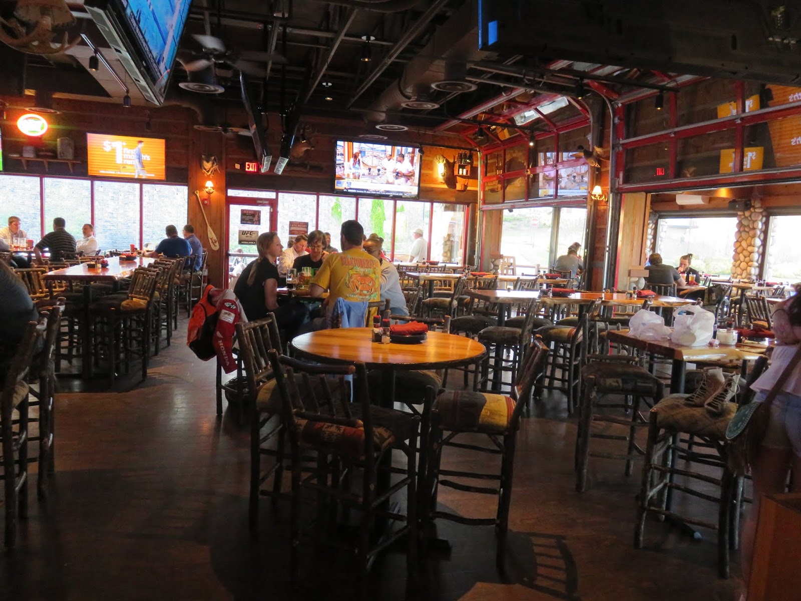 Big Daddy Dave Twin Peaks Knoxville Tennessee