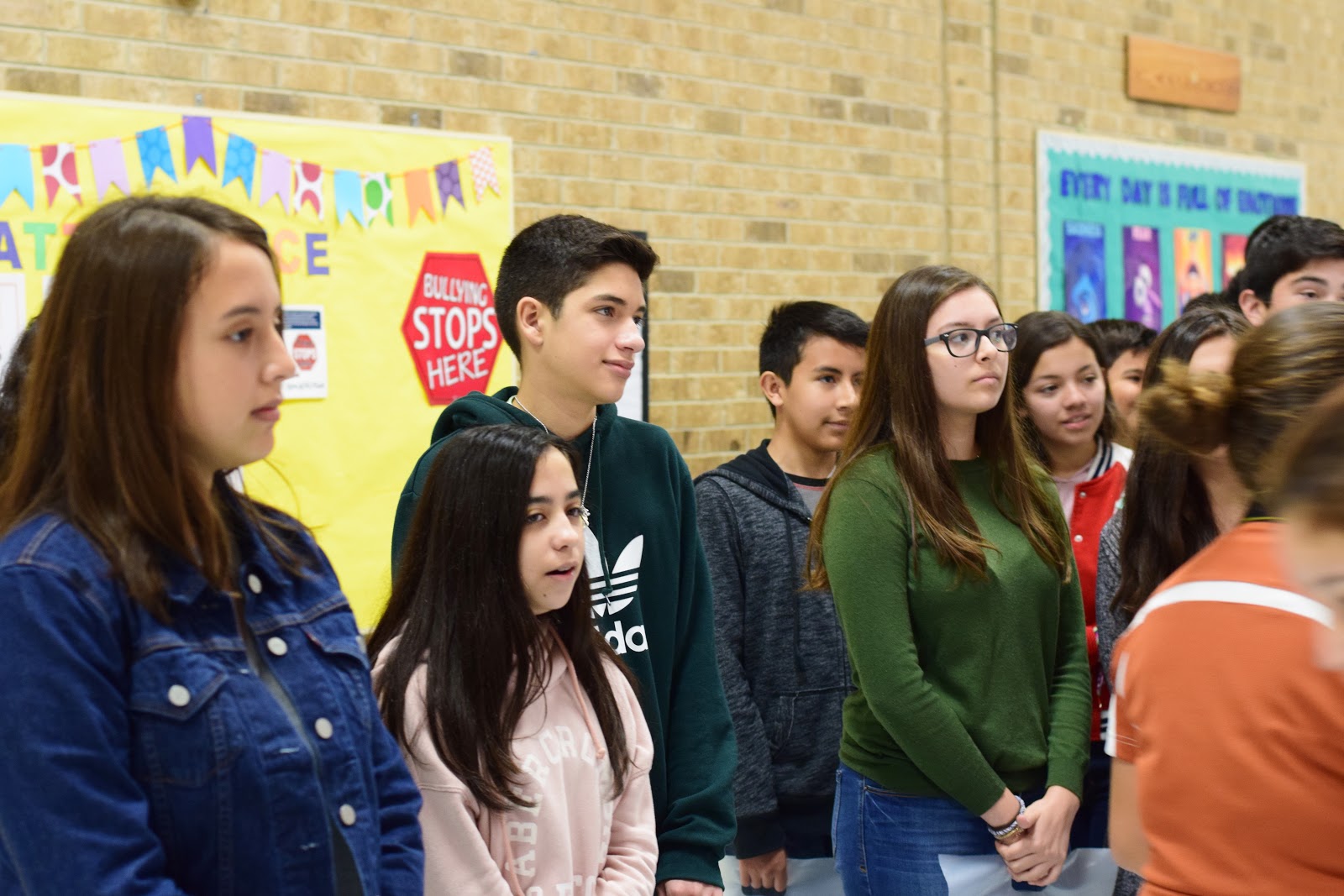 Eagle Pass ISD - iVision: 8th Graders Visit EPHS