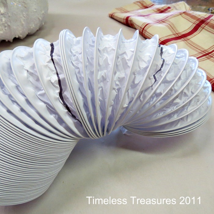 Timeless Treasures Dryer vent hose Snowy Snowman Tutorial