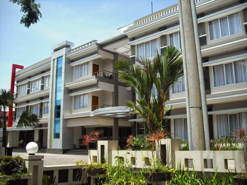 RUDY HERMAWAN NEWS Daftar Hotel di Kuningan Jawa Barat