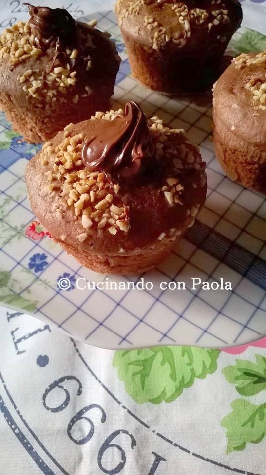 muffin al cioccolato ripieni di nutella