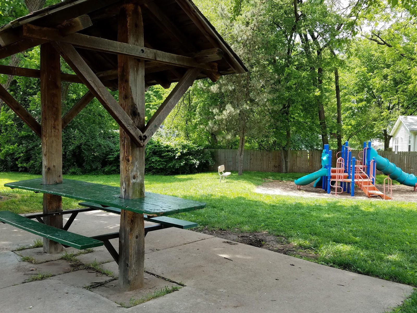 Play St. Louis Birchwood Park, Hazelwood