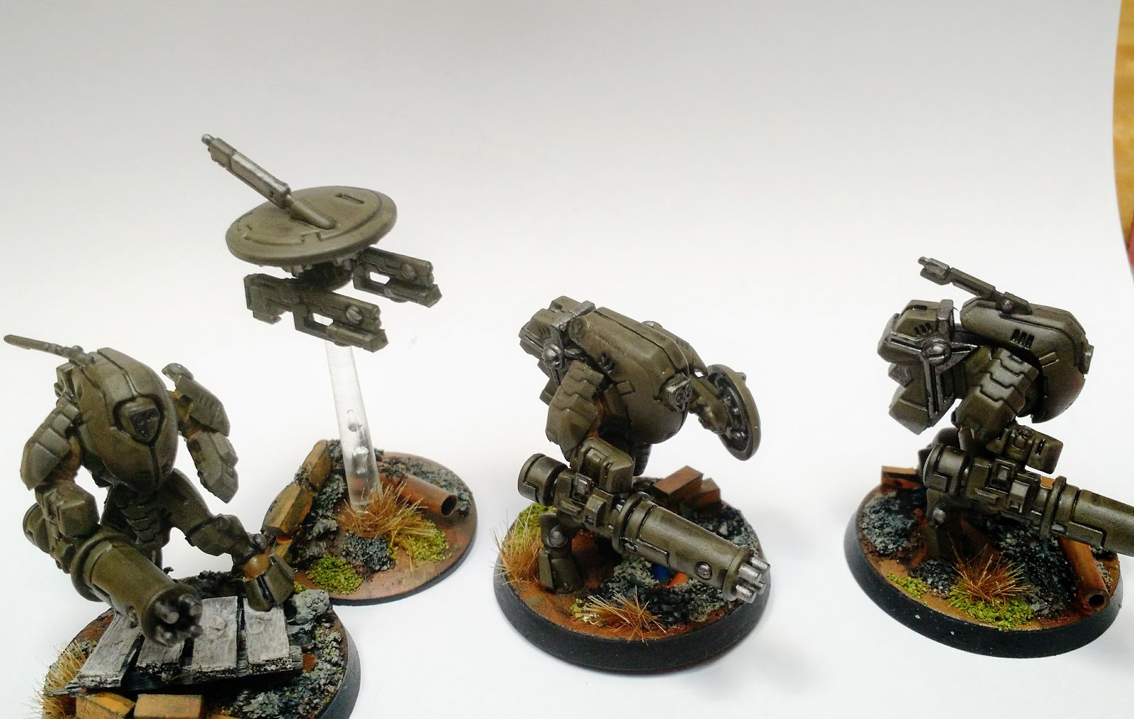 Lasgunpacker Tau XV25 Stealth Suits