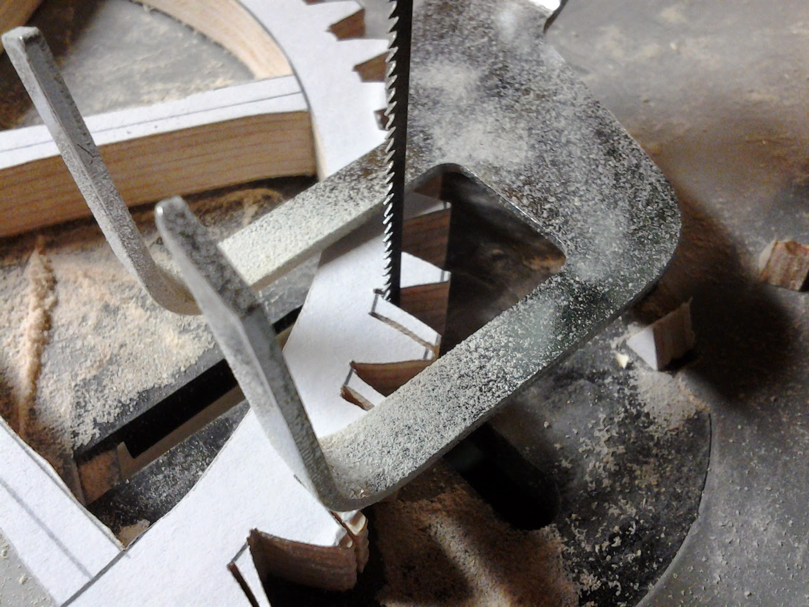 Engineering mathematical machines Cutting gear teeth