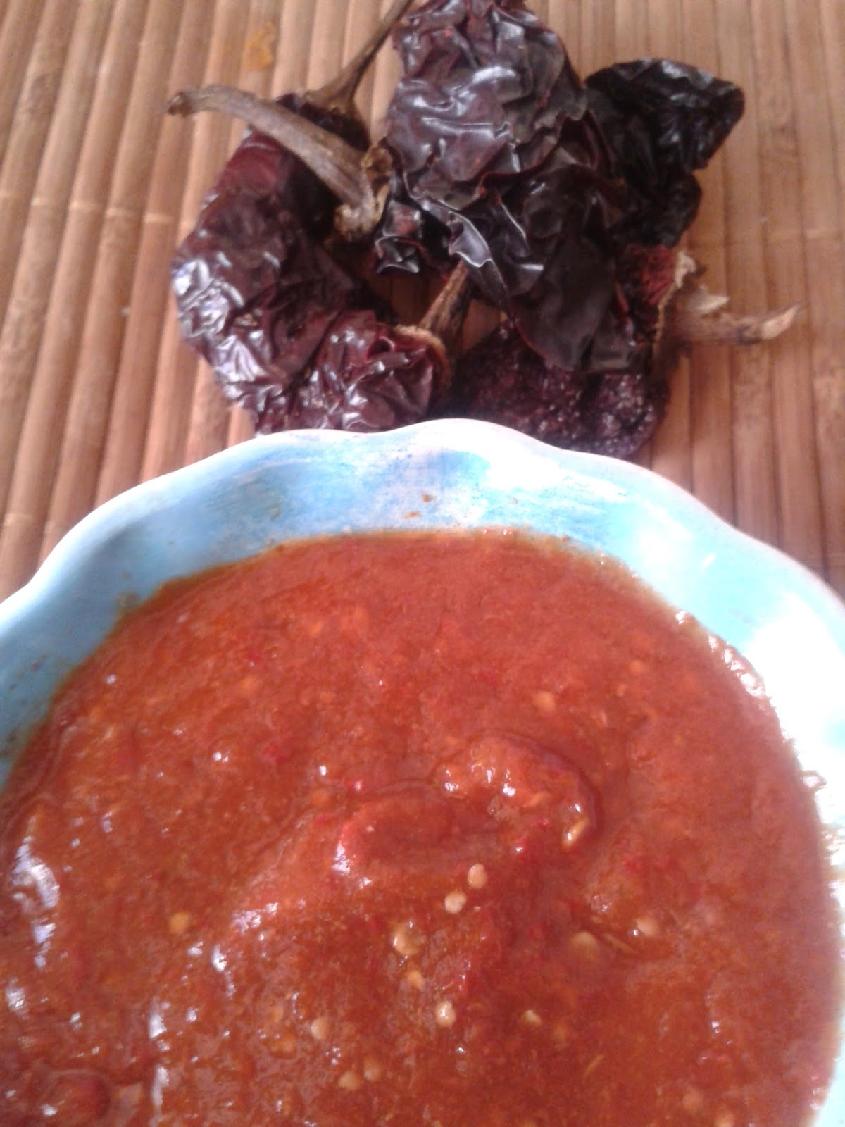 MY COOKING TIME Salsa de Tomatillo y Chile Morita