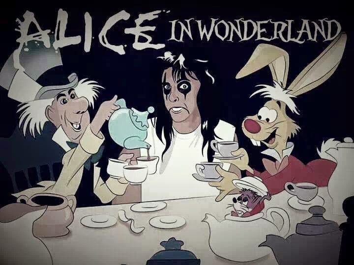 SchrijfSterre 26. Hoe Alice uit Wonderland werd ontslagen SchrijfSterre 26. Hoe Alice uit Wonderland werd ontslagen