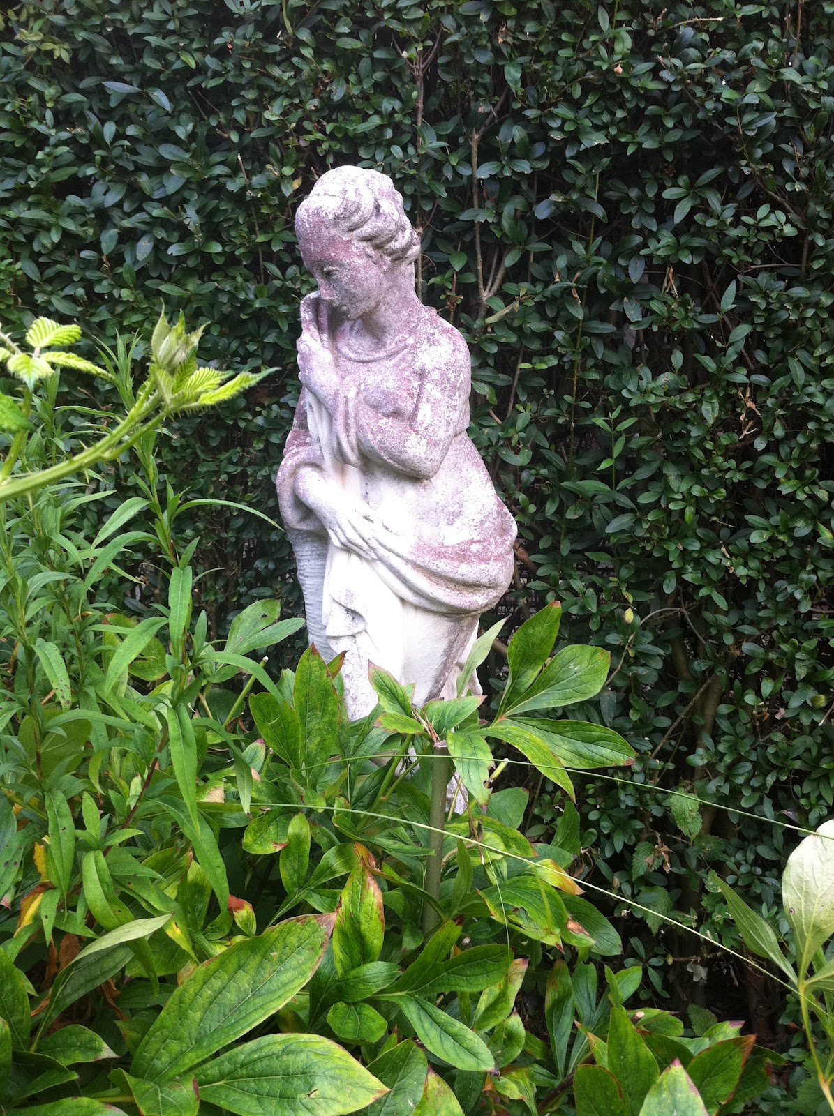 CottageDrübeck Romantische GartenIdylle mit Sandsteinfiguren