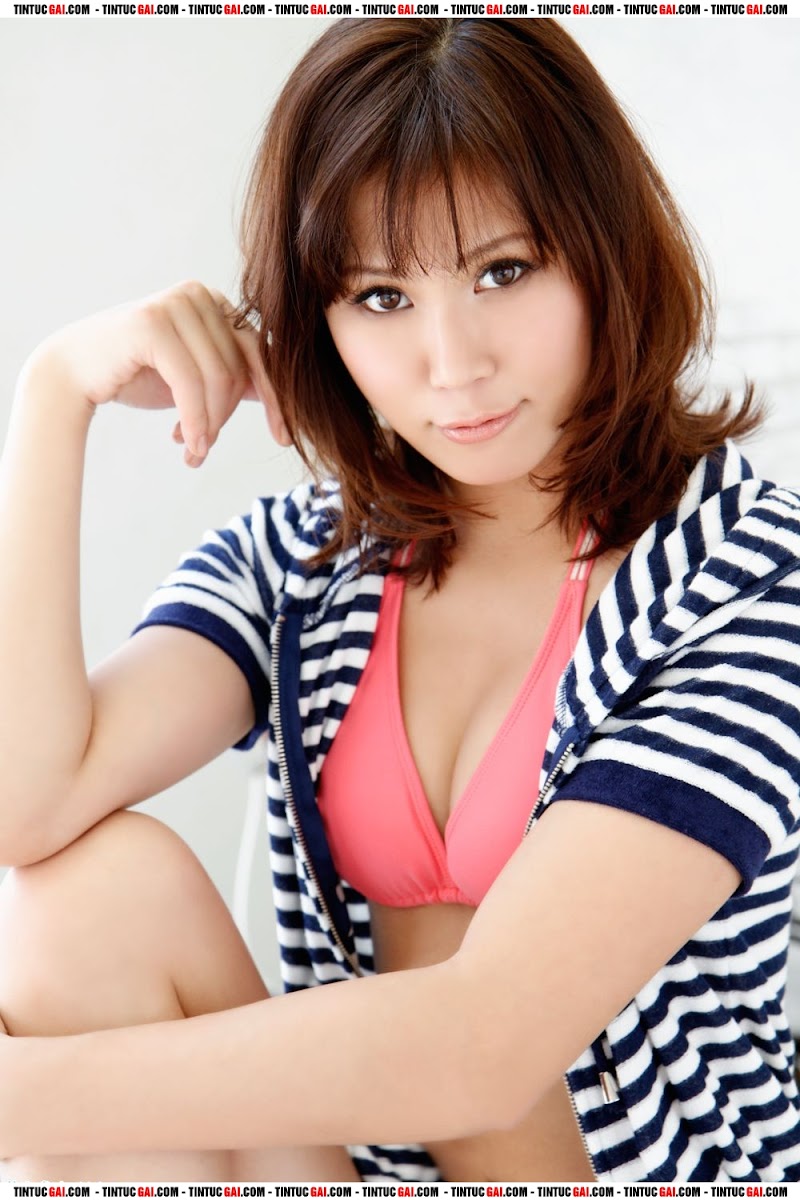 nữ sinh thủ dâm