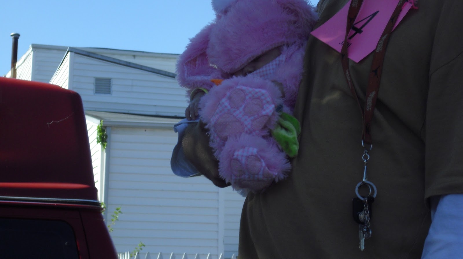 The River City News PHOTOS LATONIA HALLOWEEN, RUN FOR SHELTER