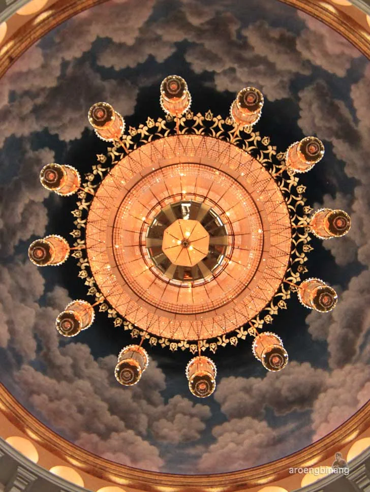 masjid kubah emas depok