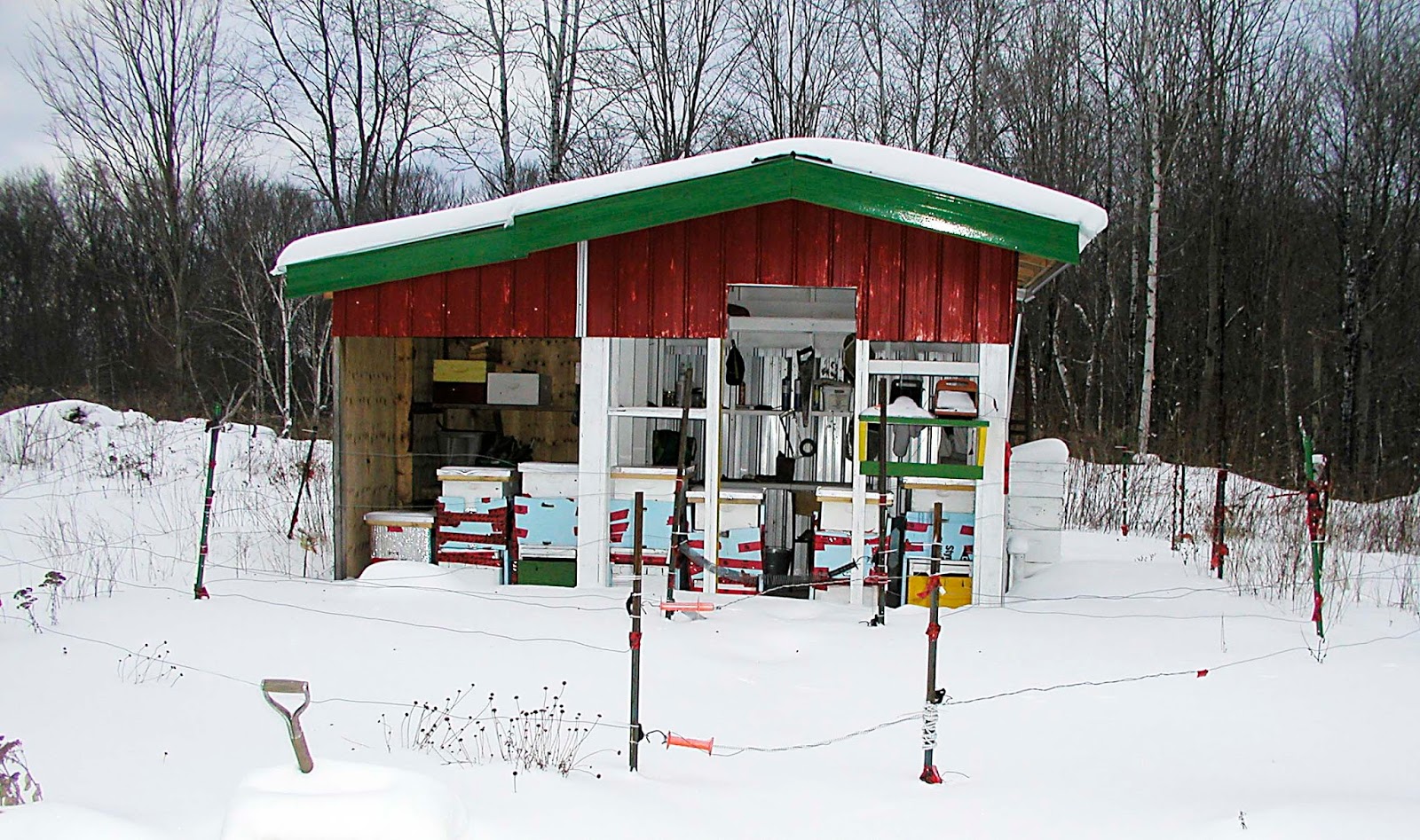 Elephant Lake Cottage Road