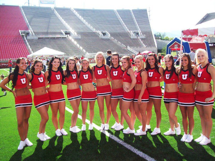 Ute Girls Utah Cheerleaders At Pep Rally September 2011
