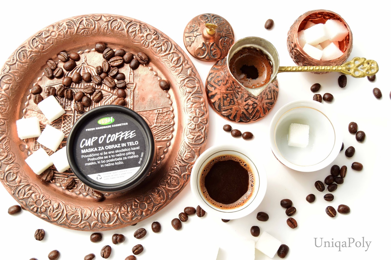 UniqaPoly Morning cup of coffee with LUSH!