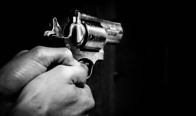 A gyöngyösi városházán hadonászott fegyverével a férfi, most börtönbe megy