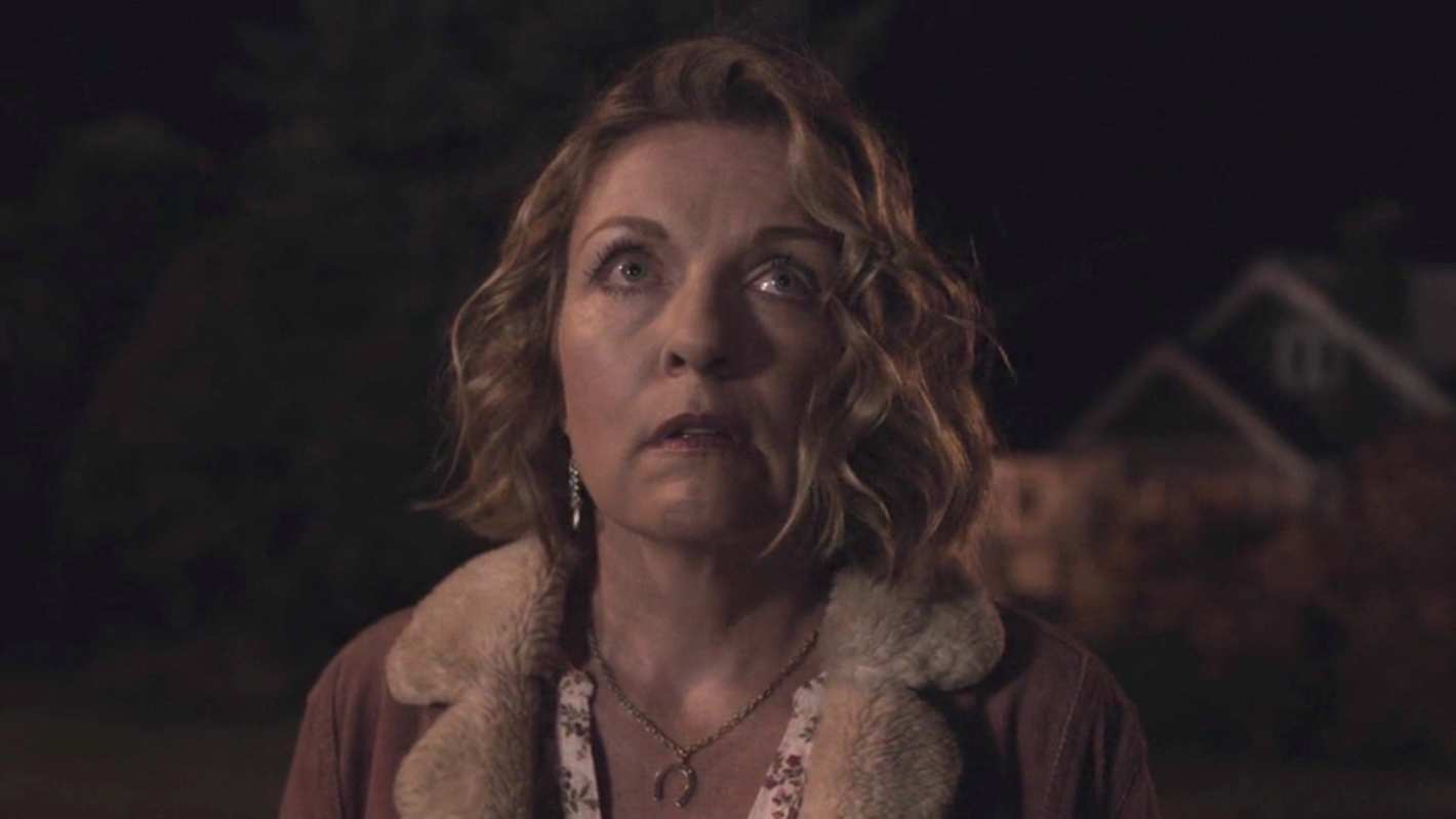 laura palmer do you want to fuck the prom queen laura palmer do you want to fuck the prom queen