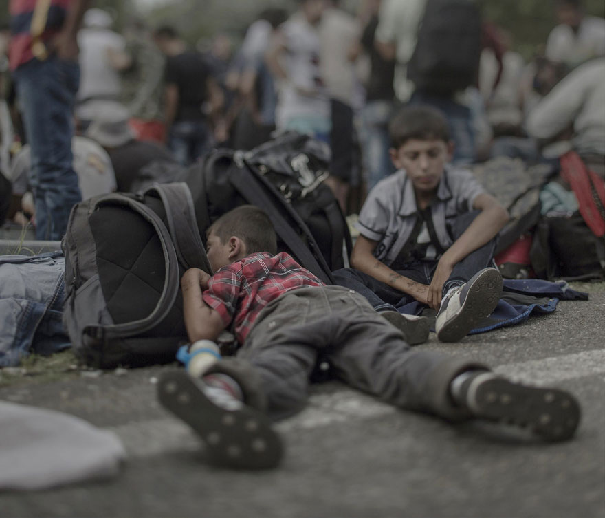 Photographer Reveals The Heartbreaking Places Syrian Refugee Children Sleep - Ahmad, 7 years old, Horgos/Roszke