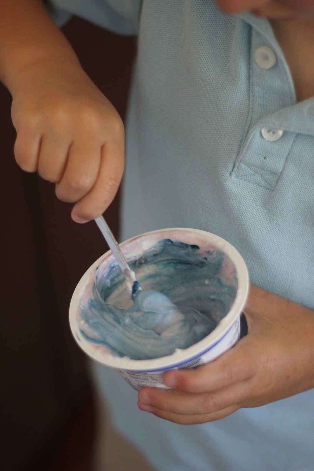 Toddler Approved! Patriotic Frozen Yogurt Bars