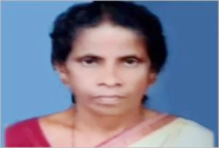  Housewife committed suicide due to the financial crisis, KSRTC, Pension, Family, Ernakulam, Economic Crisis, Son, Suicide, Obituary, Kerala.