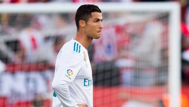 ميسي يتسبب بمشاكل لرونالدو أمام جيرونا !