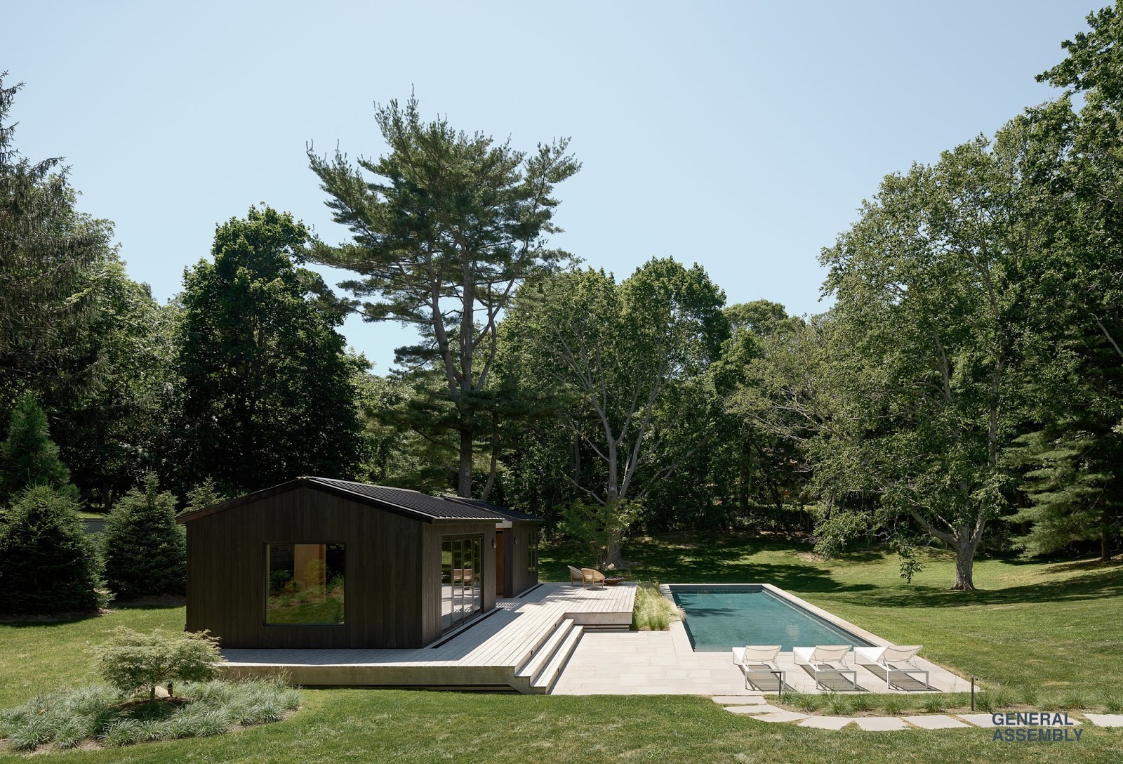Shelter Island Pool House [ TINY HOUSE TOWN ]