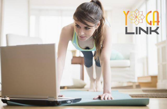 Học Yoga online tại nhà nên hay không ?