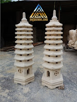 Lampion pagoda dari batu putih / batu alam paras jogja