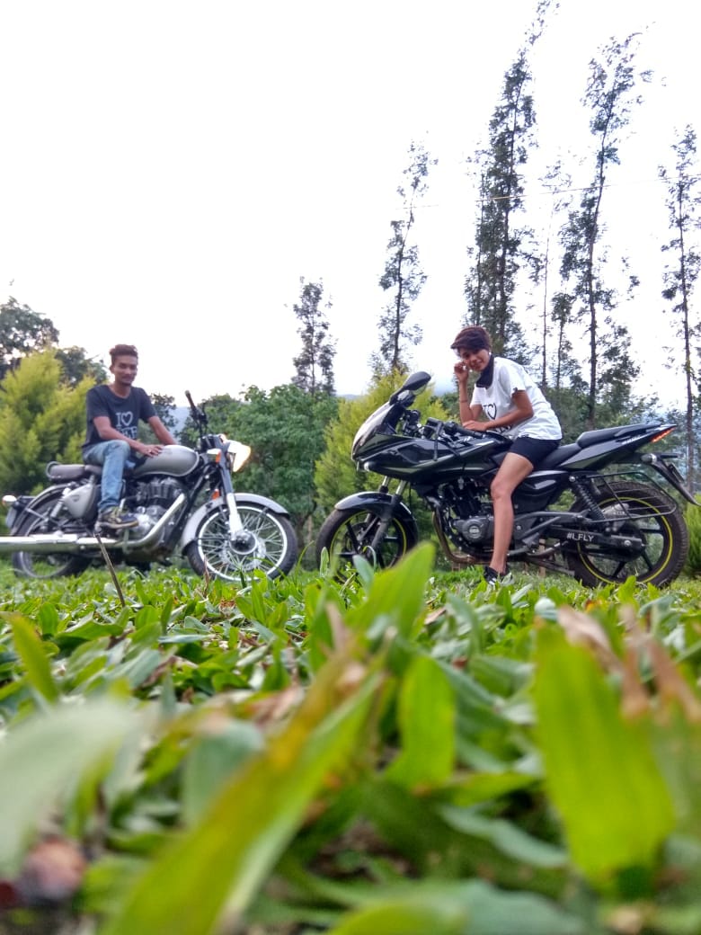 how to plan a weekend getaway with friends