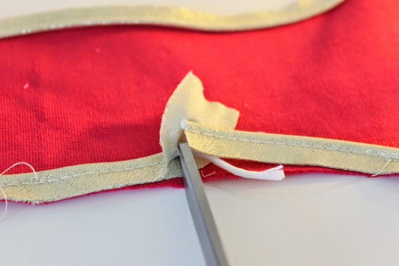 C'est la vie { How to add piping to any sewing project / Poser un