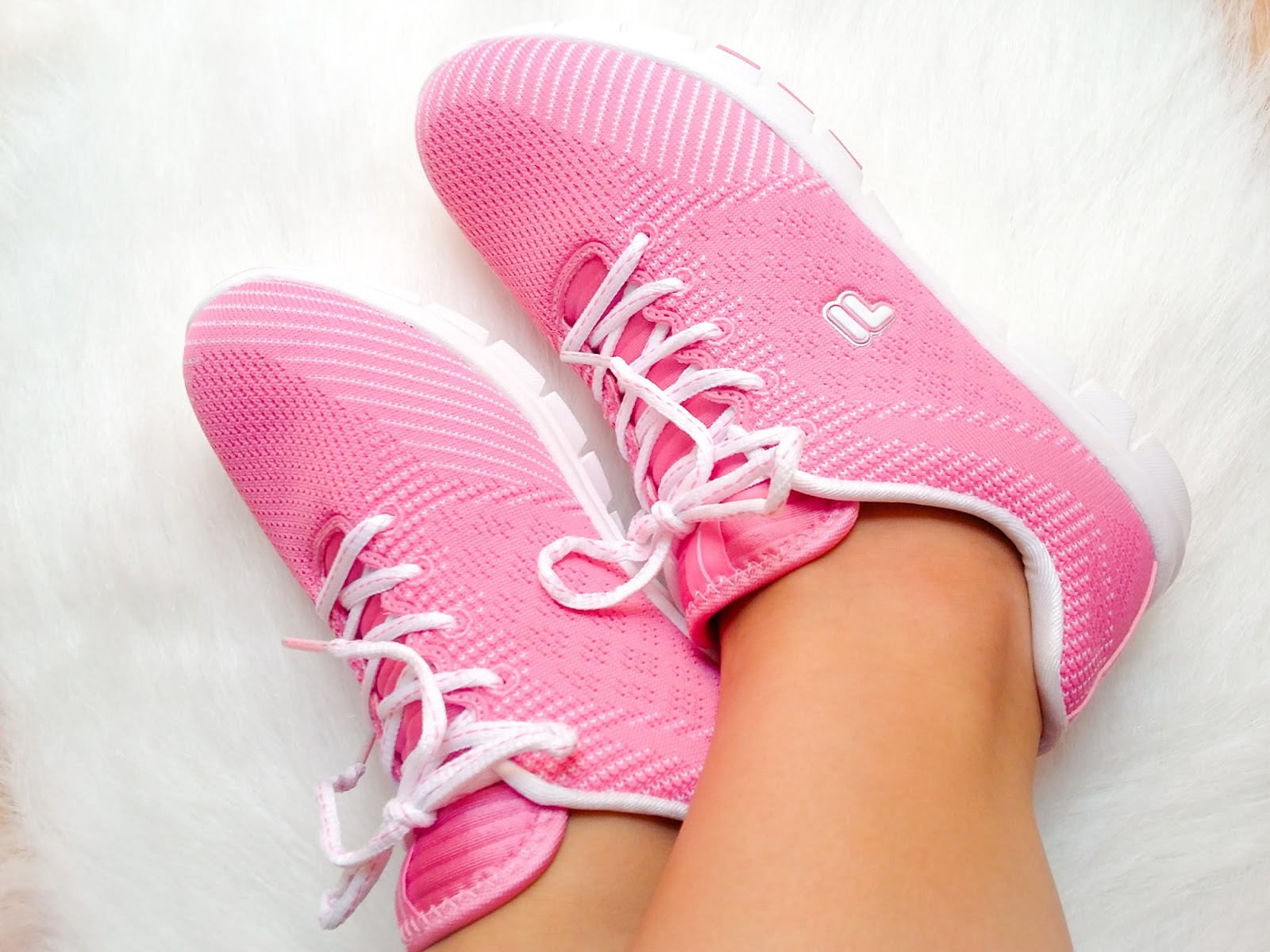 zalora running shoes