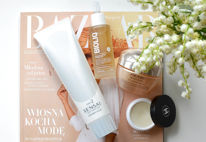 NOTINO_COSMETICS_DZIEN_MATKI_PREZENT_SHI