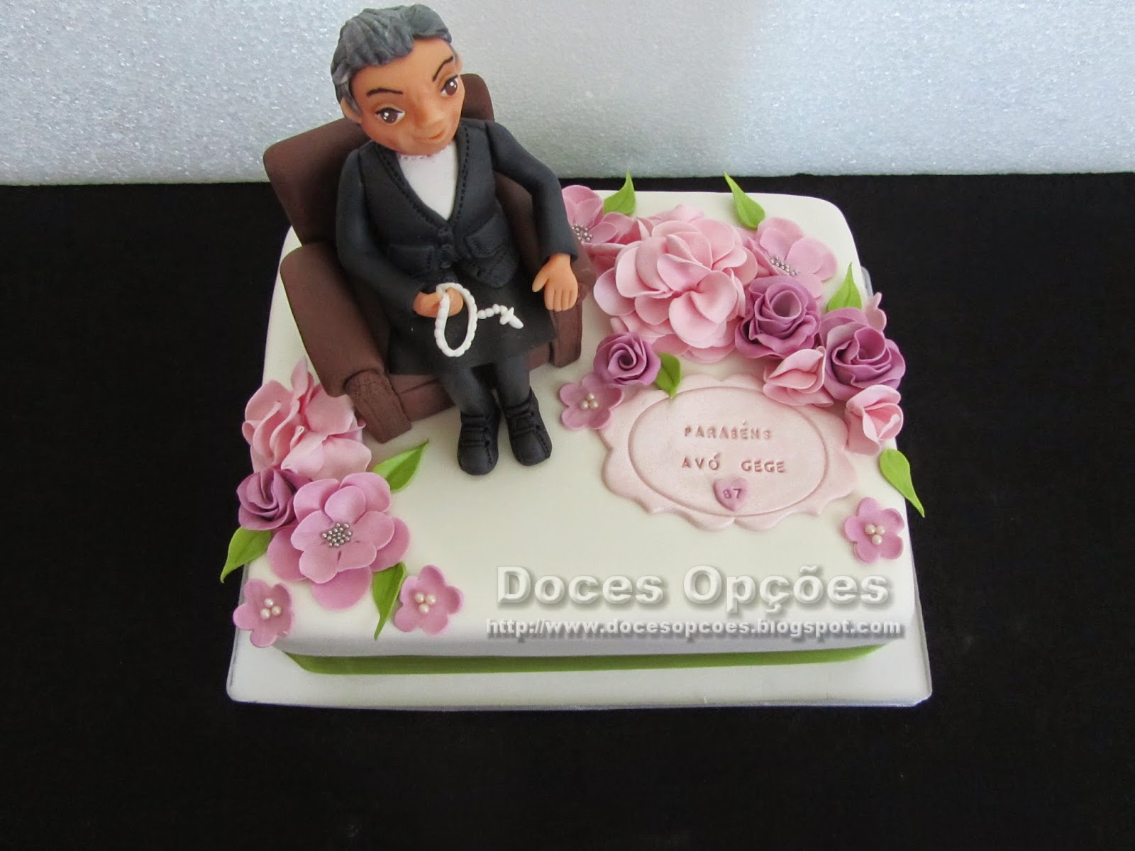 Doces Opções: Bolo de aniversário para uma avó