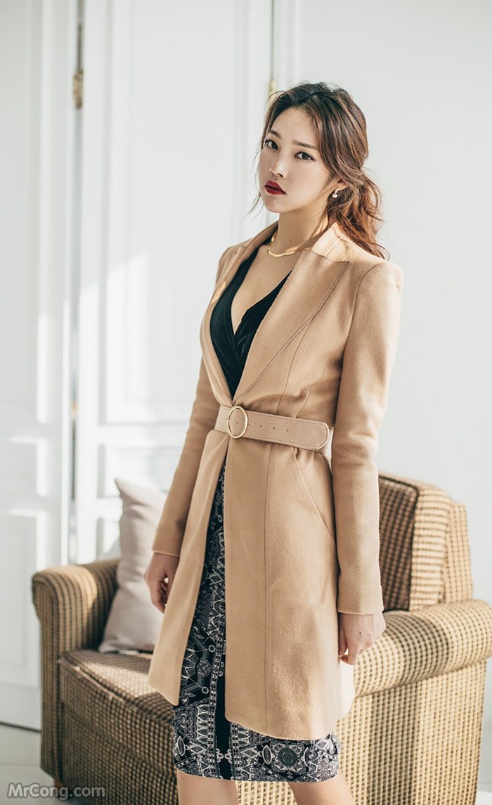 Beautiful Park Jung Yoon in the October 2016 fashion photo shoot (723 photos) photo 24-6