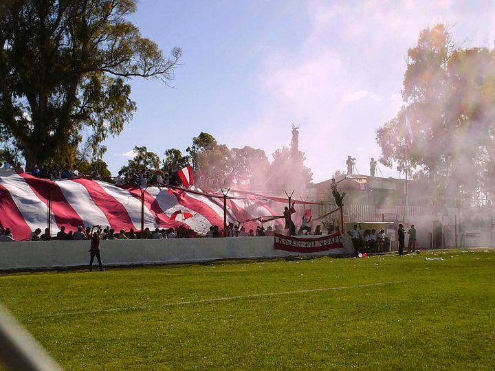 Club Atlético Sansinena Social y Deportivo La hinchada de Sansinena