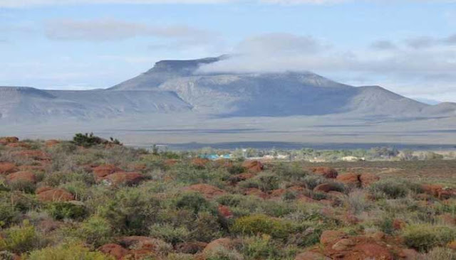 10 Tempat Wisata Tersembunyi Di Afrika Selatan Yang Wajib Anda Kunjungi Calvinia