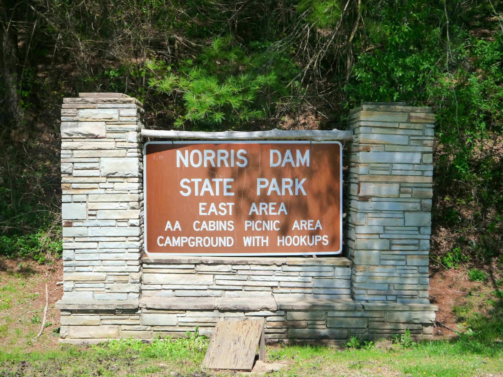 American Travel Journal East Area Hiking Norris Dam State Park