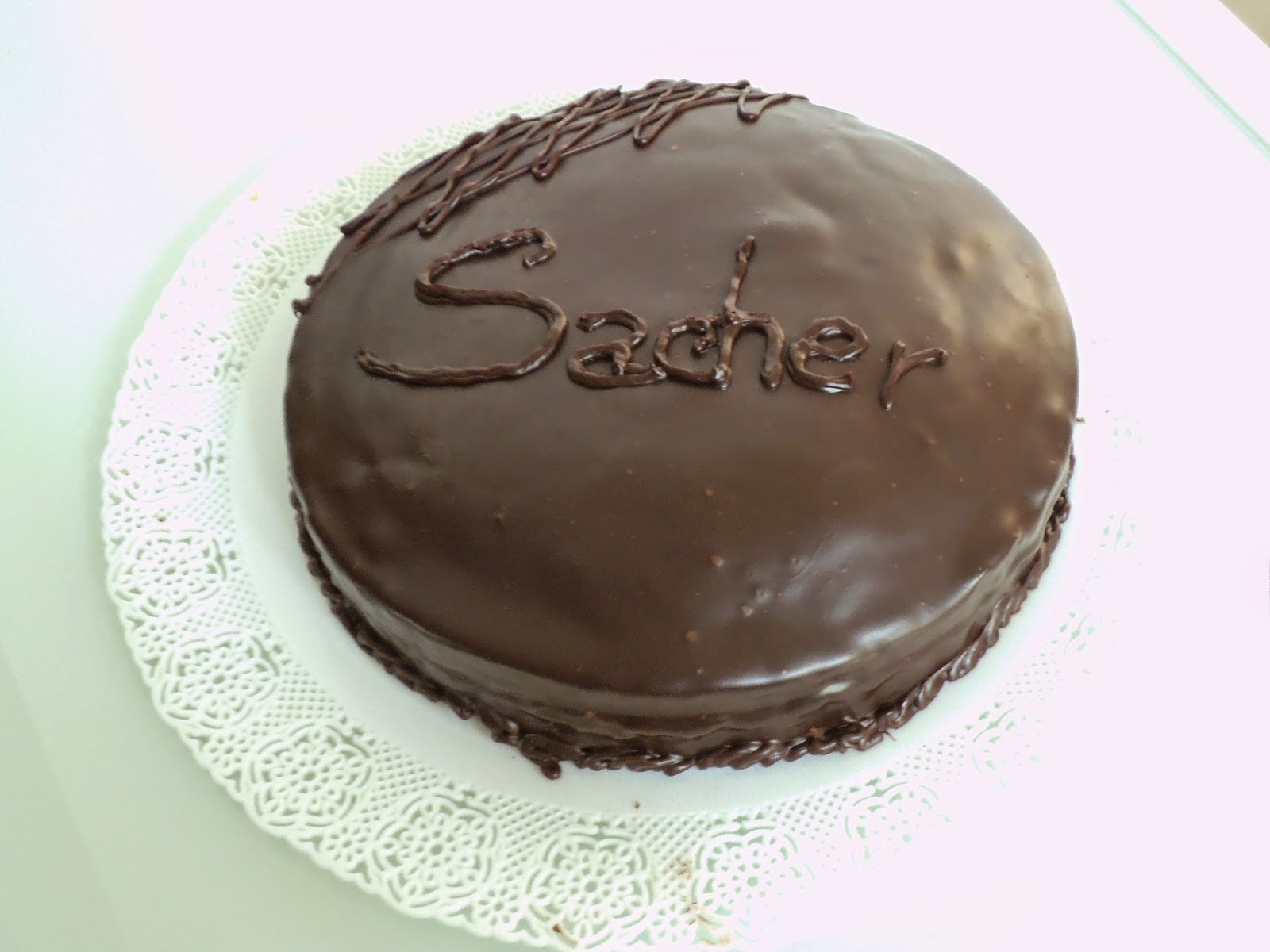 DIAMO VITA AI FORNELLI Sacher Torte