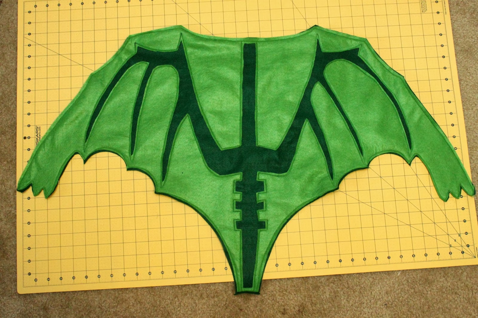 EAT+SLEEP+MAKE: Fall Felt Series: Hooded Dragon Cape