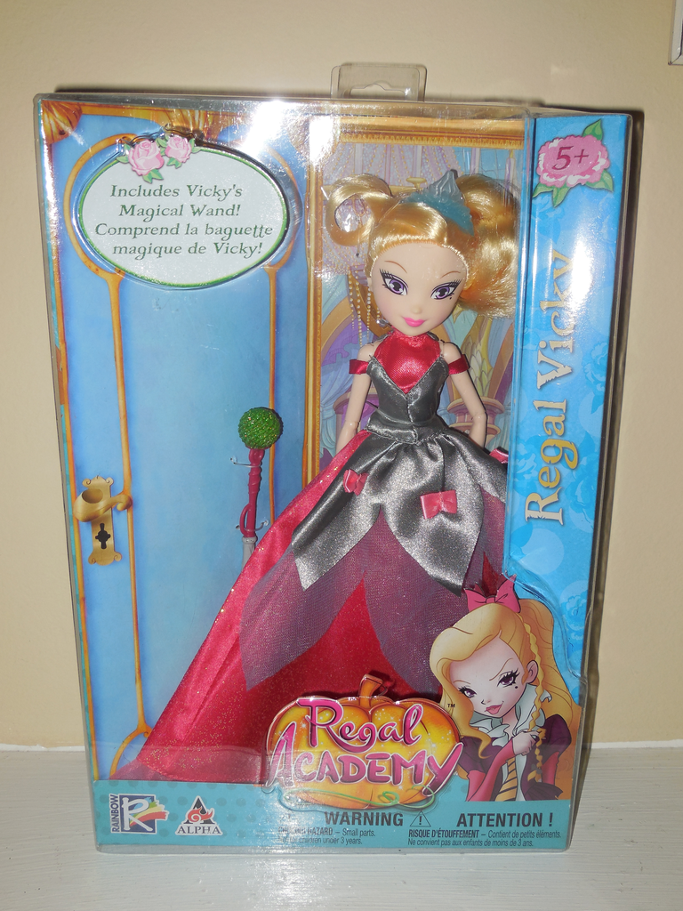 Veni Vidi Dolli REVIEW Regal Academy Rose & Travis and Regal Vicky