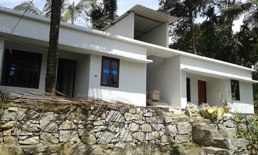 Double House for sale kalpetta: 100 meter from NH ( Include cortese ...