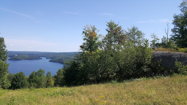 Vue sur le lac Memphrémagog