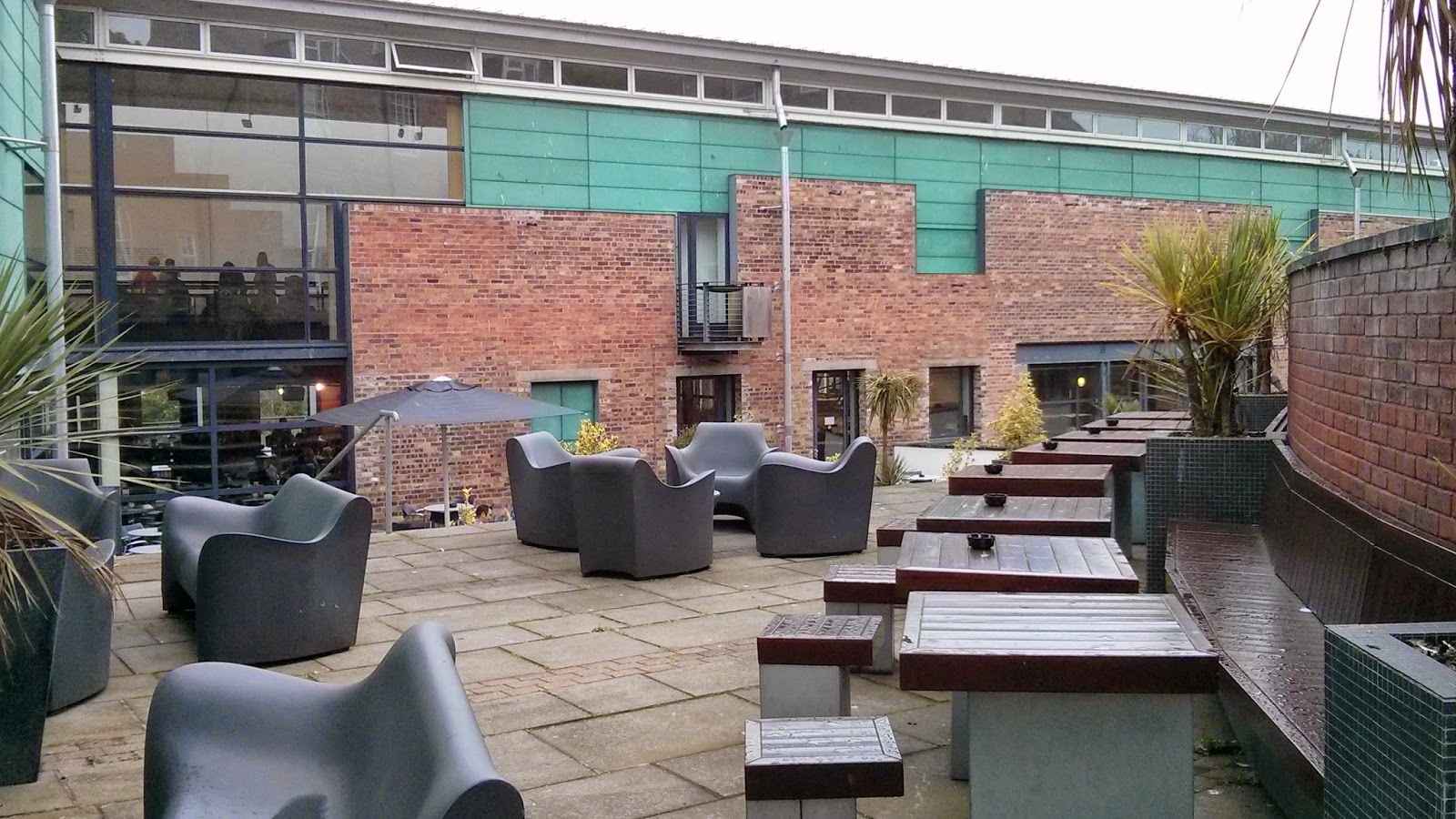 Walking and Crawling A loop around the Perth Road in Dundee 19th July