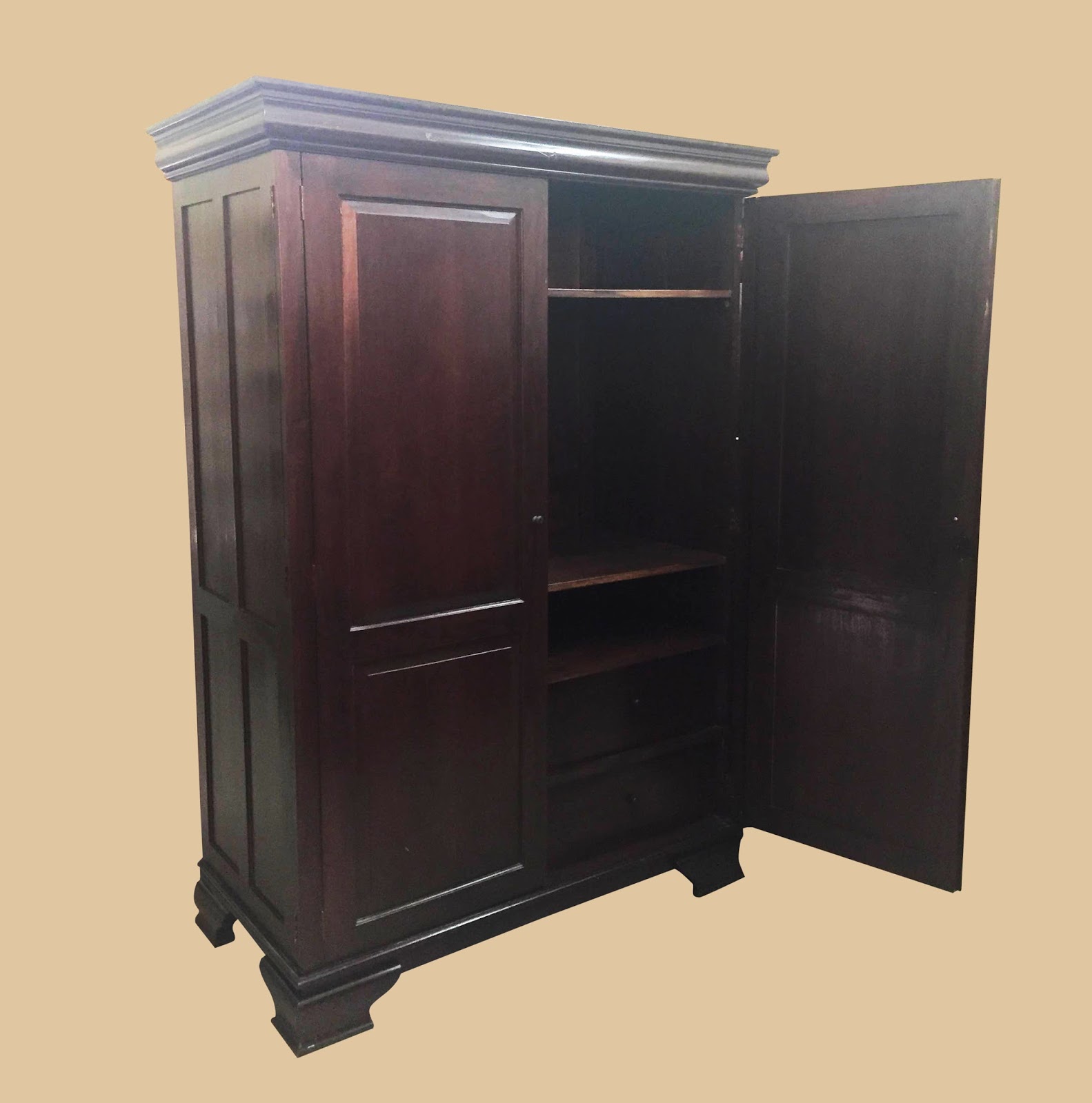 Uhuru Furniture & Collectibles Extra Large Mahogany Armoire 195 95