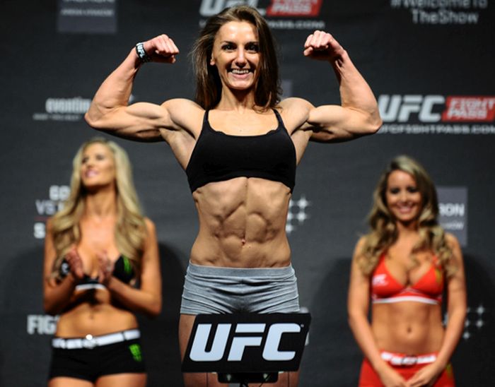 MMA Women Aleksandra Albu MMA Fighter