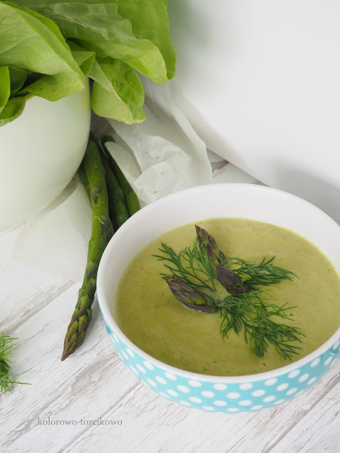zielony-szparagi-zupa
