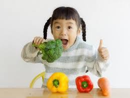 Tips Agar Anak Kecil Suka Makan Sayuran